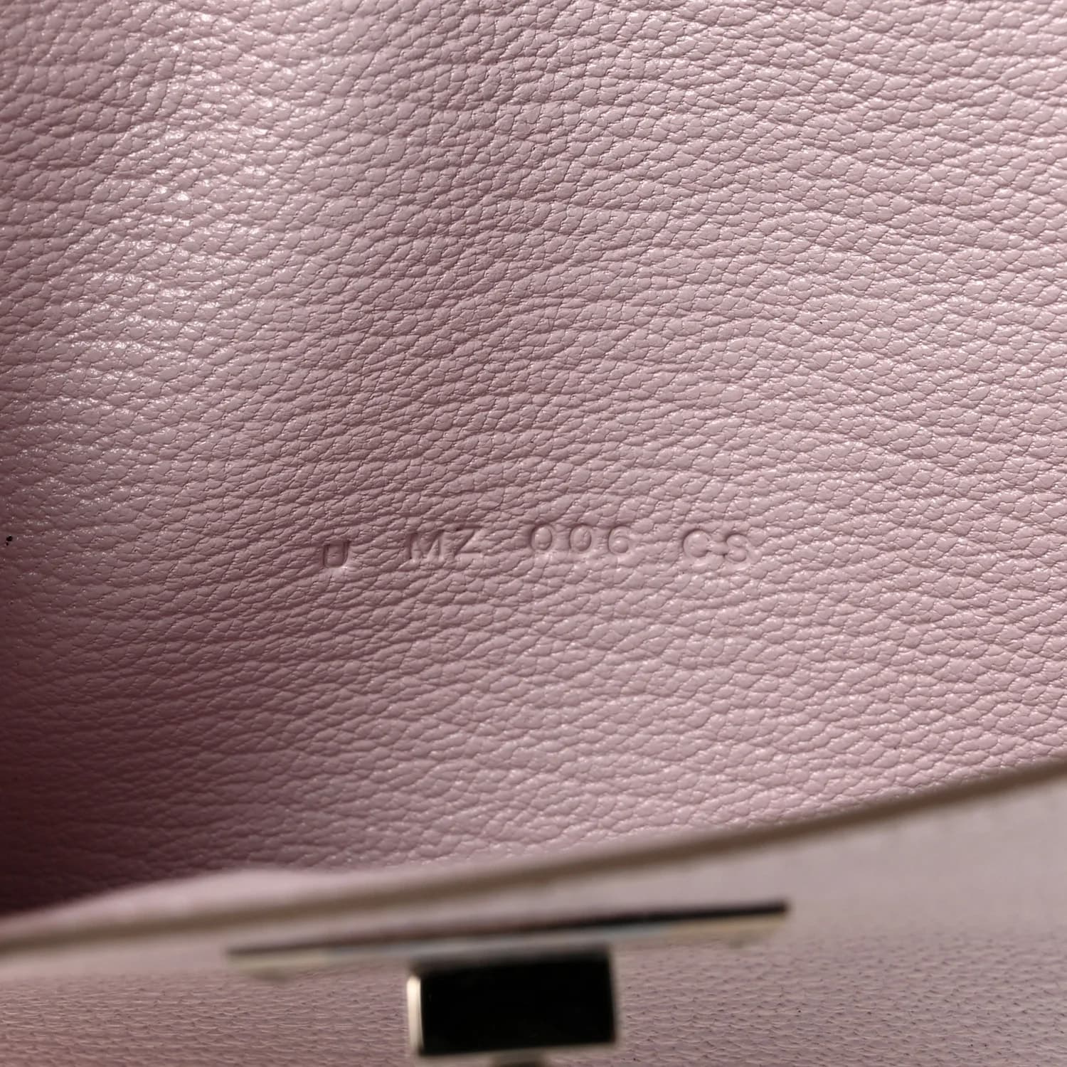 Hermès Kelly Pocket Compact Wallet - Image 7