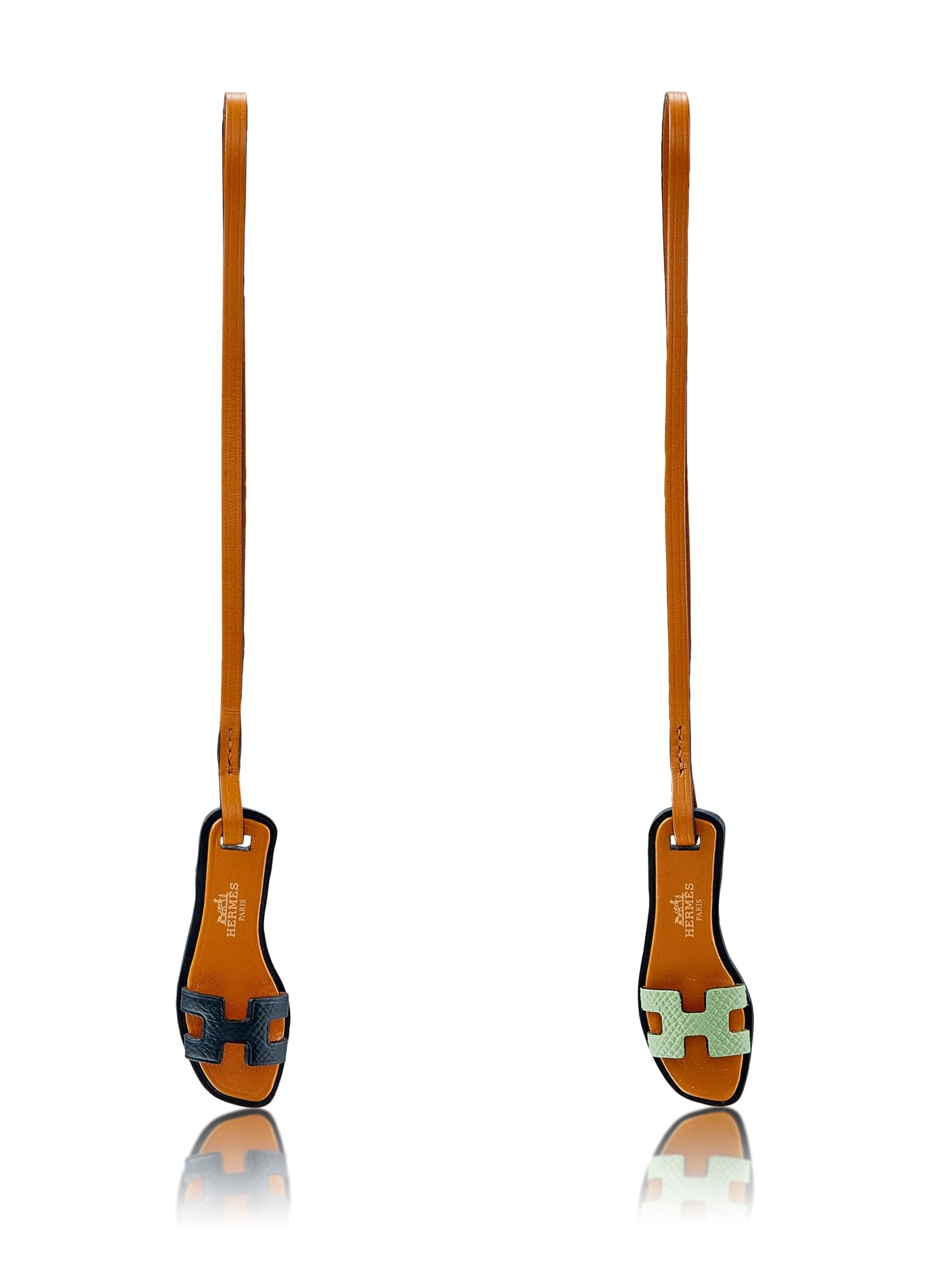 Hermès Oran Sandal Charm - Image 1